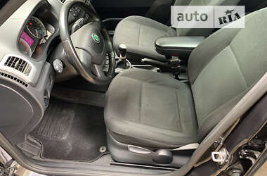 Микровэн Skoda Roomster 2009 в Тернополе