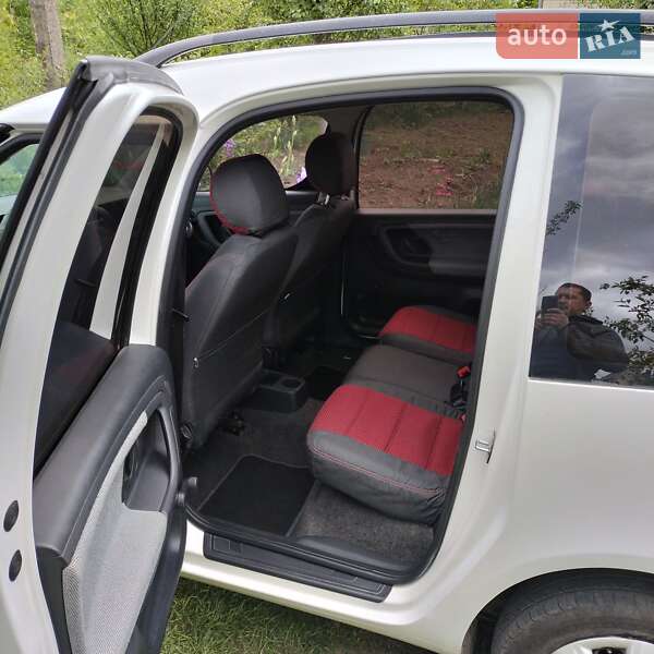 Мікровен Skoda Roomster 2010 в Рівному