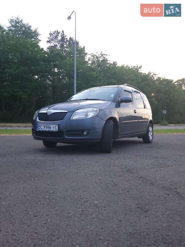 Микровэн Skoda Roomster 2007 в Львове