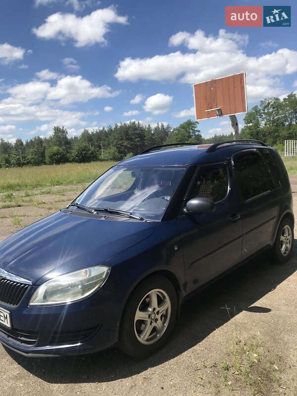 Микровэн Skoda Roomster 2011 в Камне-Каширском