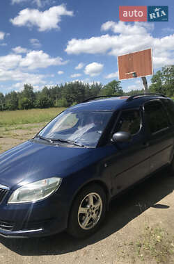 Микровэн Skoda Roomster 2011 в Камне-Каширском