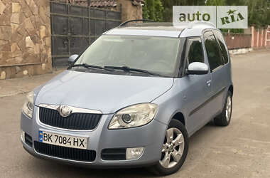 Микровэн Skoda Roomster 2008 в Ровно