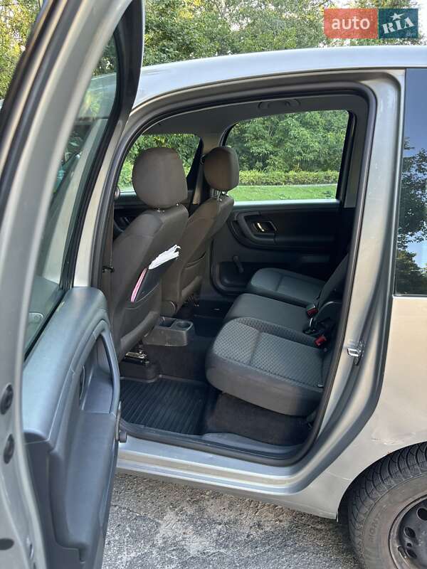 Мікровен Skoda Roomster 2011 в Києві