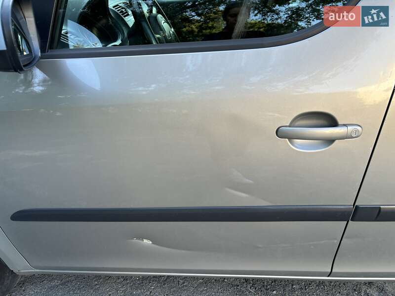 Мікровен Skoda Roomster 2011 в Києві