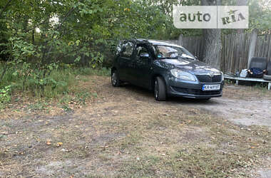 Микровэн Skoda Roomster 2013 в Киеве