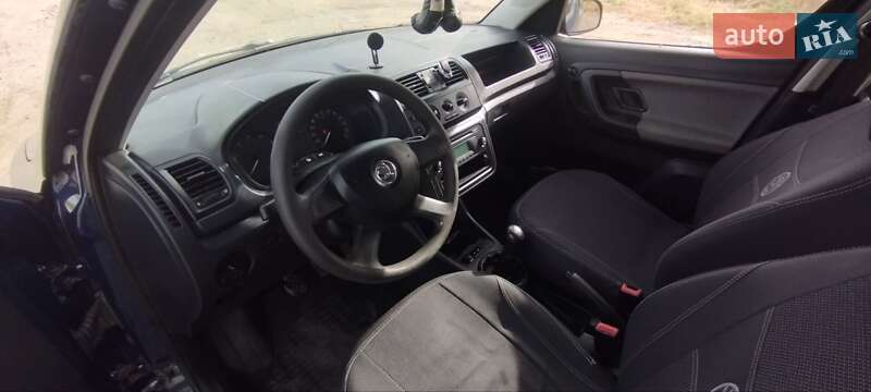 Микровэн Skoda Roomster 2013 в Лубнах
