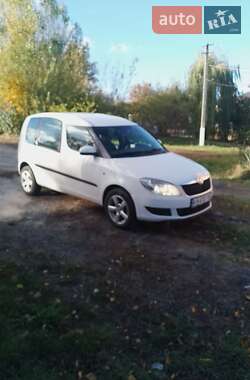 Микровэн Skoda Roomster 2010 в Киеве