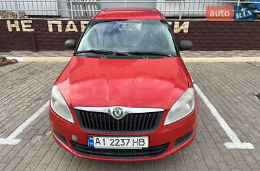 Микровэн Skoda Roomster 2011 в Херсоне