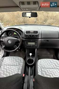 Микровэн Skoda Roomster 2009 в Днепре