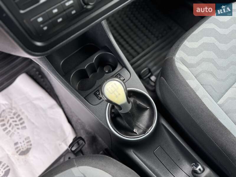 Мікровен Skoda Roomster 2008 в Дубні