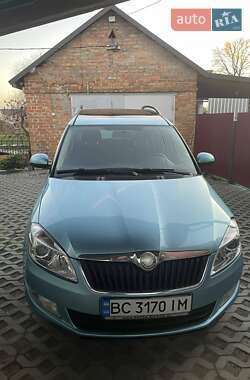 Микровэн Skoda Roomster 2010 в Радехове