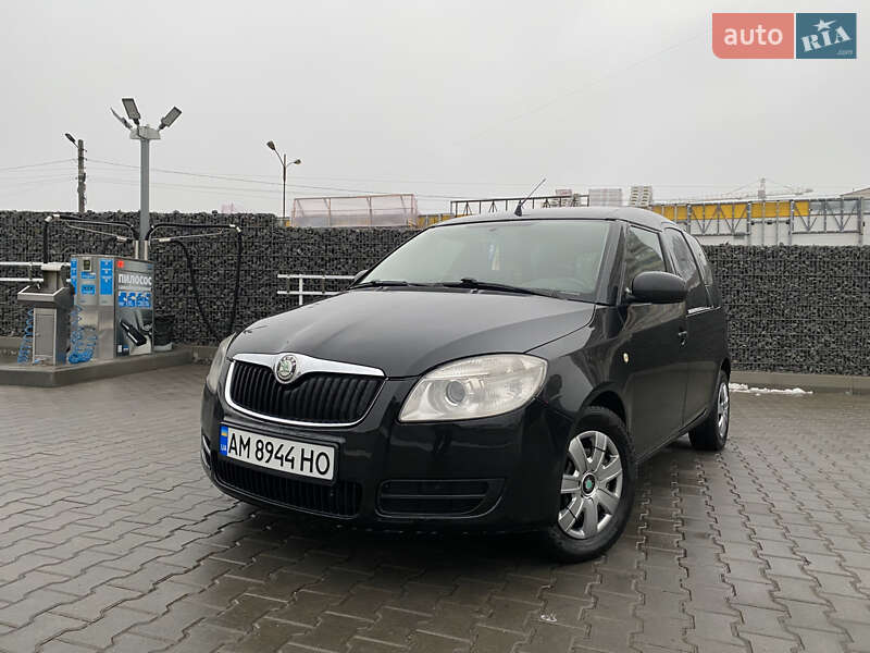 Микровэн Skoda Roomster 2008 в Виннице