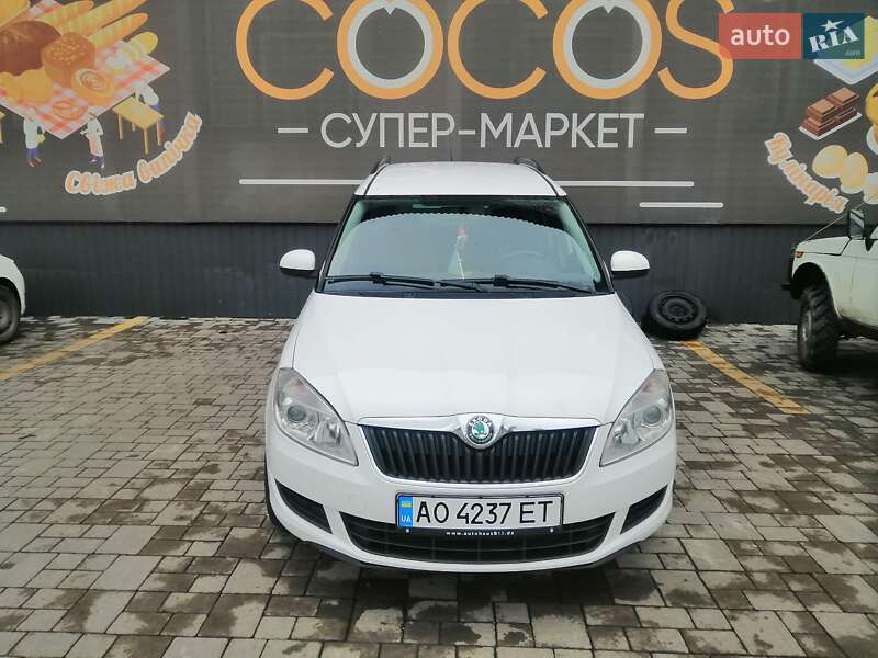 Мікровен Skoda Roomster 2012 в Перечині
