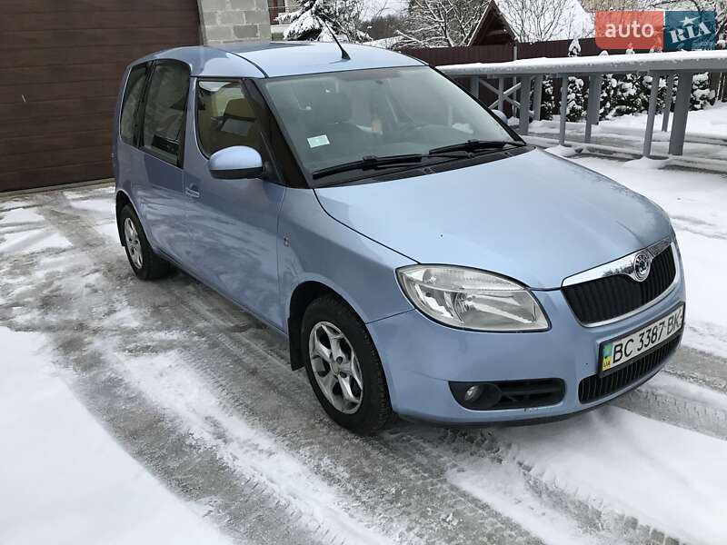 Микровэн Skoda Roomster 2008 в Львове