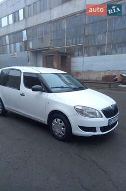 Микровэн Skoda Roomster 2013 в Белой Церкви