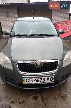 Микровэн Skoda Roomster 2007 в Чернигове