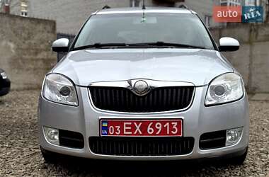 Мікровен Skoda Roomster 2008 в Стрию