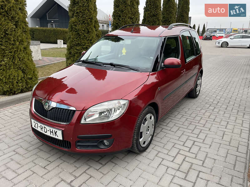 Микровэн Skoda Roomster 2007 в Городке