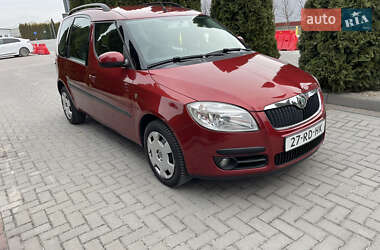 Микровэн Skoda Roomster 2007 в Городке