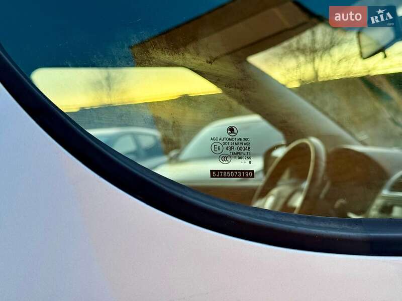 Мікровен Skoda Roomster 2008 в Чернігові