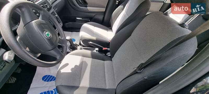 Микровэн Skoda Roomster 2012 в Кременчуге