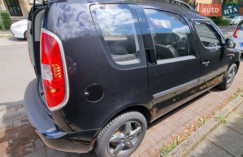 Микровэн Skoda Roomster 2012 в Кременчуге