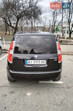 Микровэн Skoda Roomster 2006 в 
