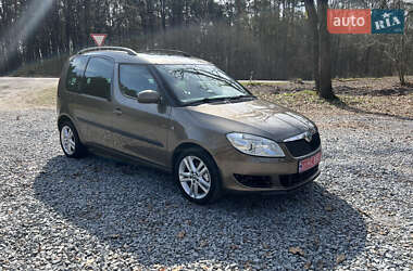 Микровэн Skoda Roomster 2012 в 