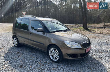 Микровэн Skoda Roomster 2012 в 
