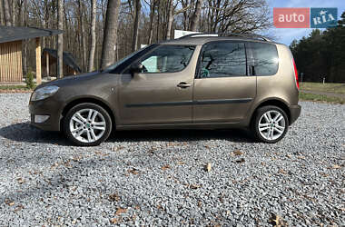 Микровэн Skoda Roomster 2012 в 
