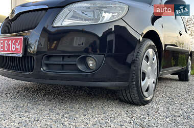 Микровэн Skoda Roomster 2007 в 