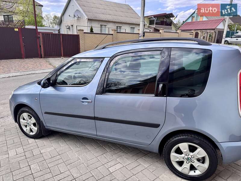 Микровэн Skoda Roomster 2007 в Запорожье