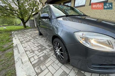 Микровэн Skoda Roomster 2008 в 