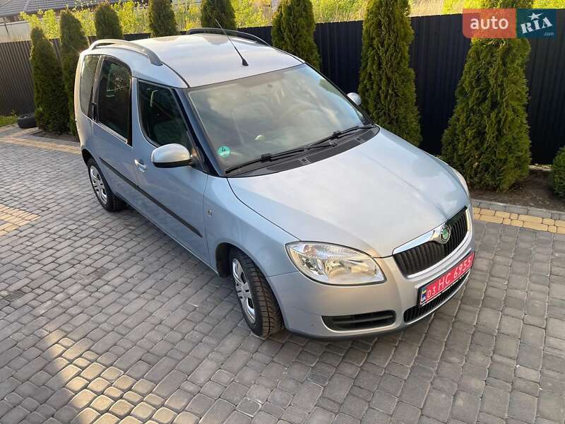Мікровен Skoda Roomster 2009 в Любомлі