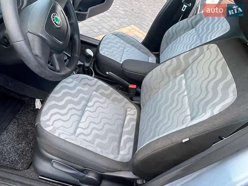 Мікровен Skoda Roomster 2009 в Любомлі