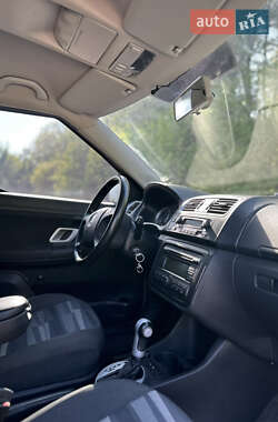 Микровэн Skoda Roomster 2006 в 