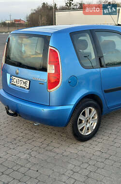 Микровэн Skoda Roomster 2007 в 