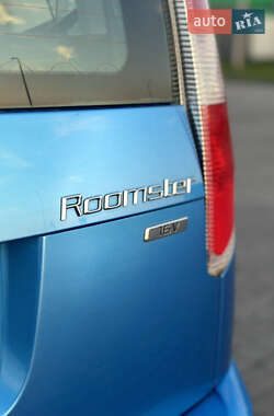Микровэн Skoda Roomster 2007 в 