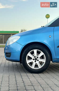 Микровэн Skoda Roomster 2007 в 