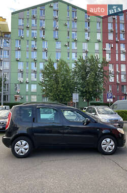 Микровэн Skoda Roomster 2008 в 