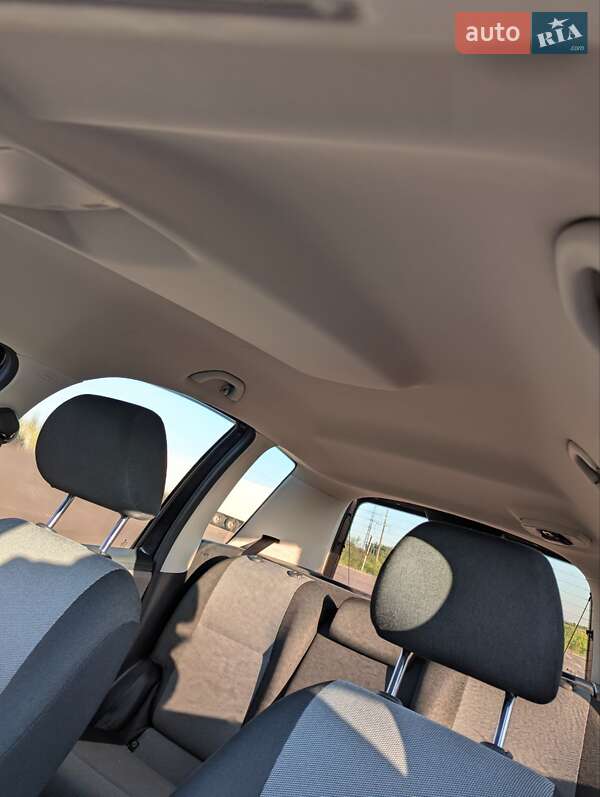 Мікровен Skoda Roomster 2012 в Рівному