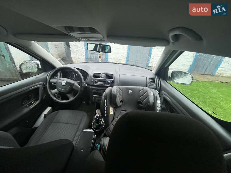 Мікровен Skoda Roomster 2012 в Сарнах