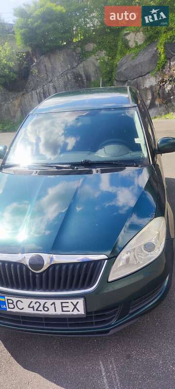 Мікровен Skoda Roomster 2010 в Львові