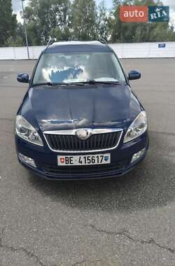 Микровэн Skoda Roomster 2010 в Пуховке