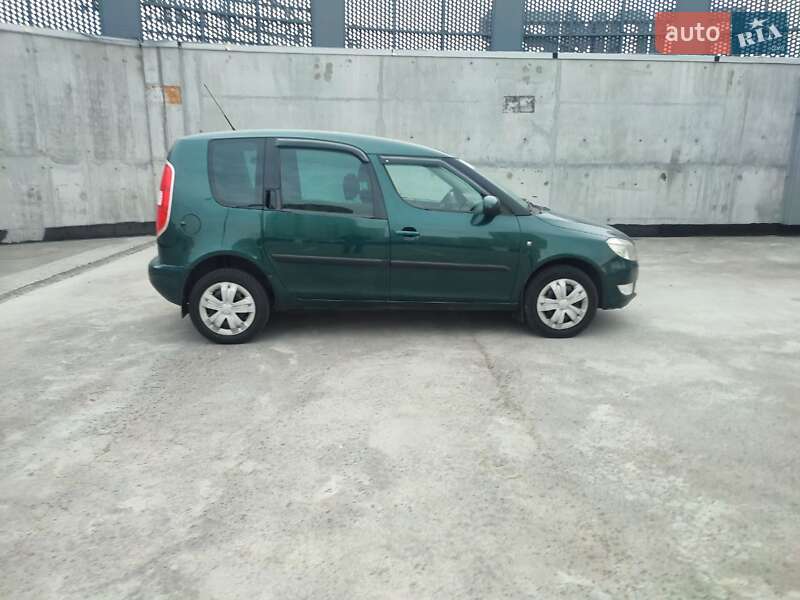 Мікровен Skoda Roomster 2011 в Києві