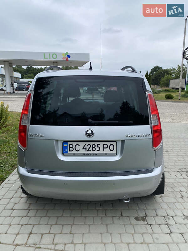 Мікровен Skoda Roomster 2015 в Львові