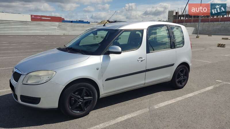Микровэн Skoda Roomster 2007 в Львове