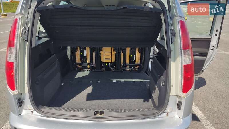 Микровэн Skoda Roomster 2007 в Львове