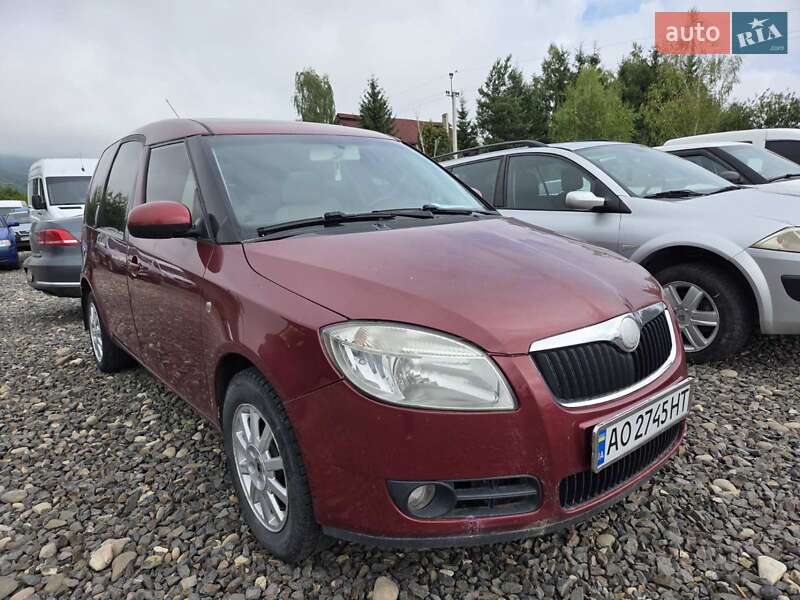Микровэн Skoda Roomster 2007 в Хусте
