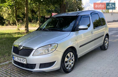 Микровэн Skoda Roomster 2010 в Львове